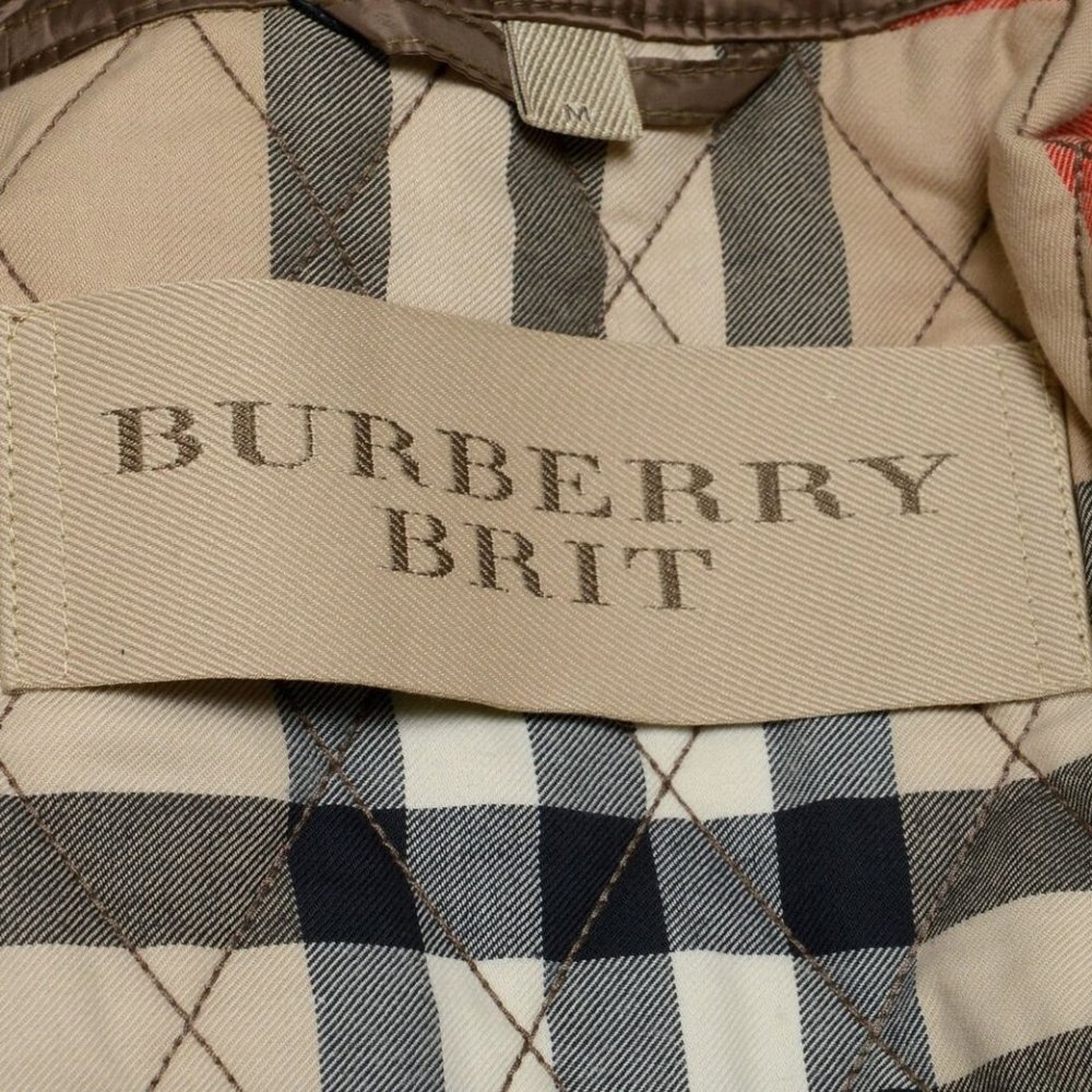 Burberry Brit Lightly Insulated Quilted Jacket - Picture 7 of 7